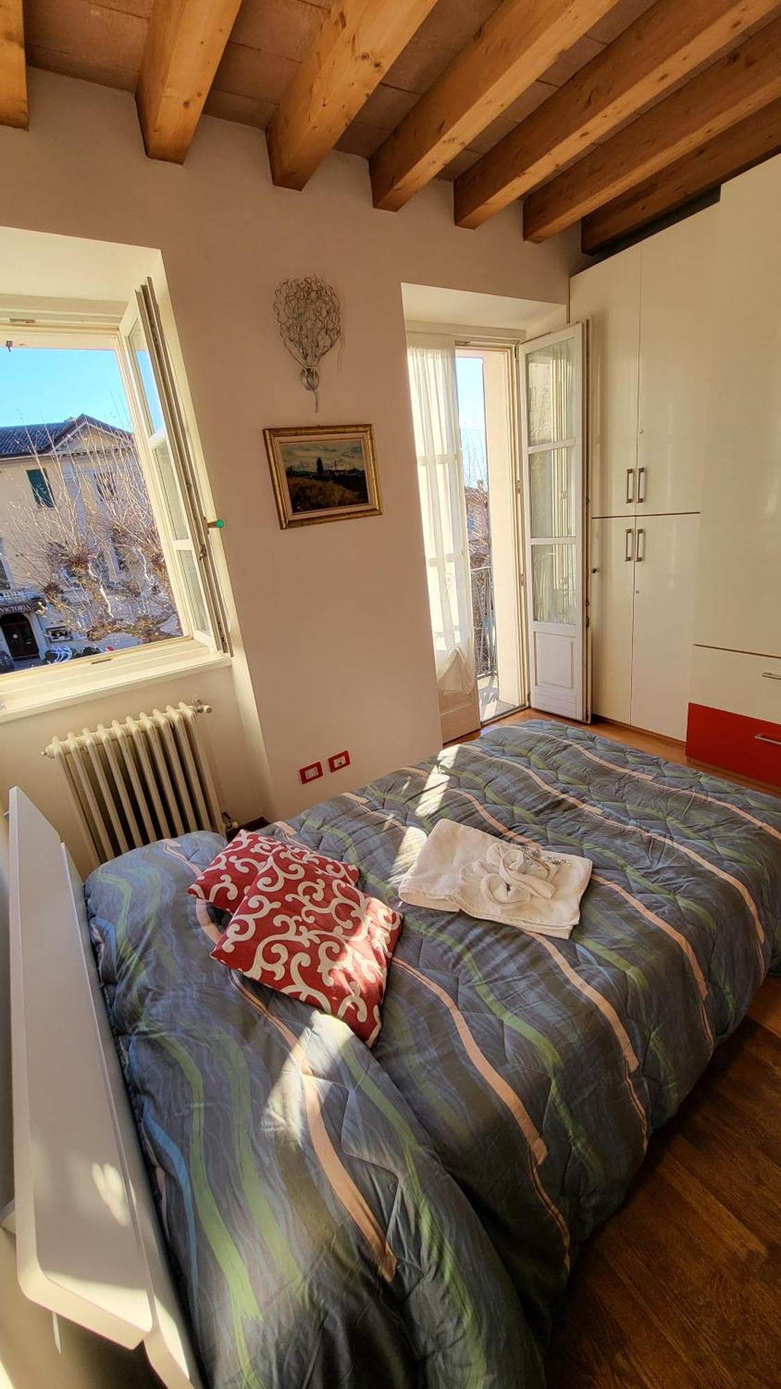 Balconi San Giorgio Varenna Quarto foto
